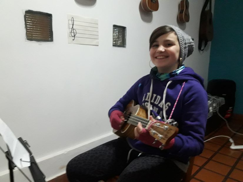 Alumno de ukelele